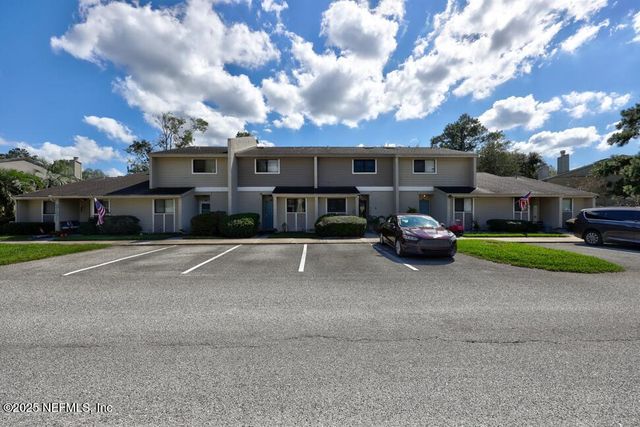 3801 CROWN POINT Road, 2132, Jacksonville, FL 32257