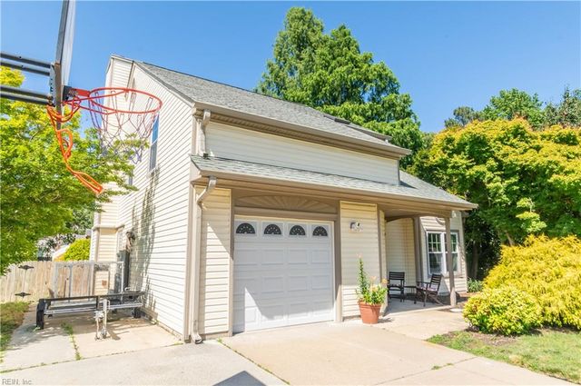 105 Kyle CIR, Yorktown, VA 23693