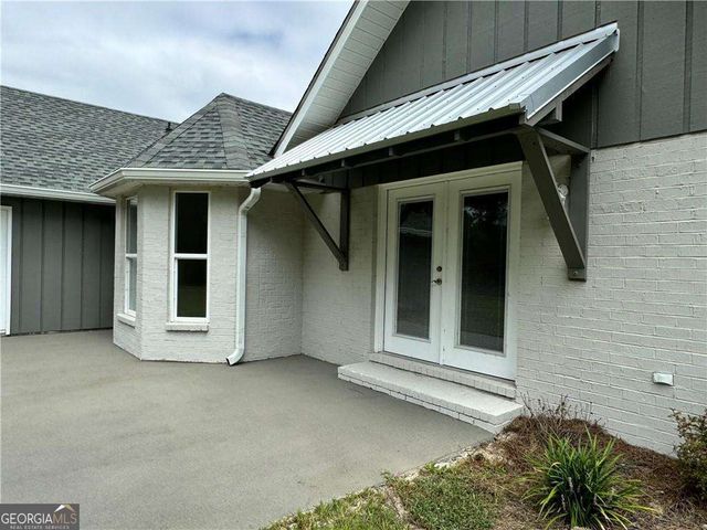 210 Sugar Maple Street, Jesup, GA 31545