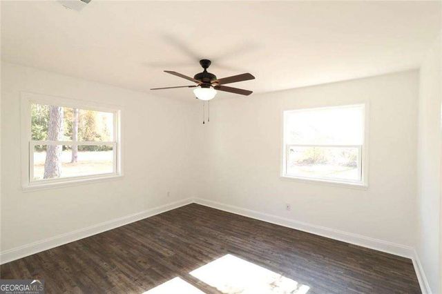 210 Sugar Maple Street, Jesup, GA 31545