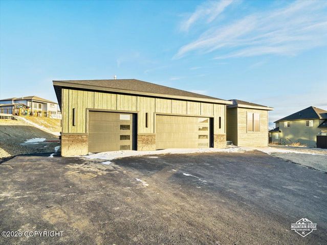6675 E Gateway Drive, Palmer, AK 99645