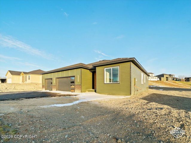 6675 E Gateway Drive, Palmer, AK 99645