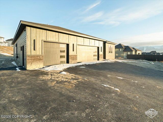 6675 E Gateway Drive, Palmer, AK 99645