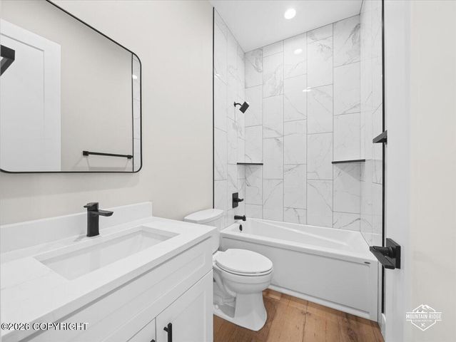 6675 E Gateway Drive, Palmer, AK 99645