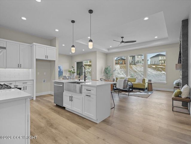 6675 E Gateway Drive, Palmer, AK 99645