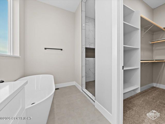 6675 E Gateway Drive, Palmer, AK 99645
