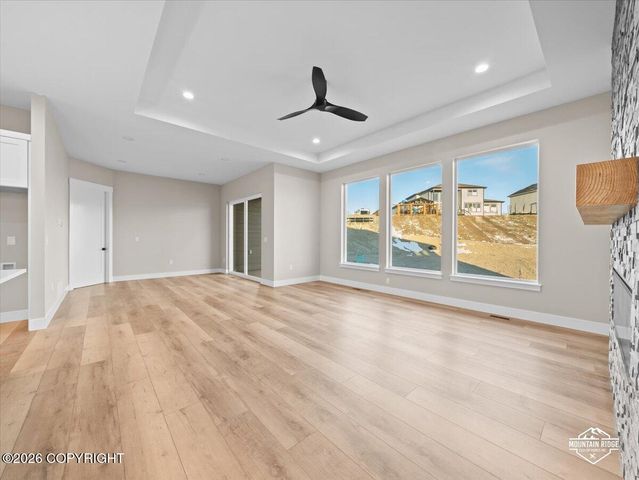 6675 E Gateway Drive, Palmer, AK 99645
