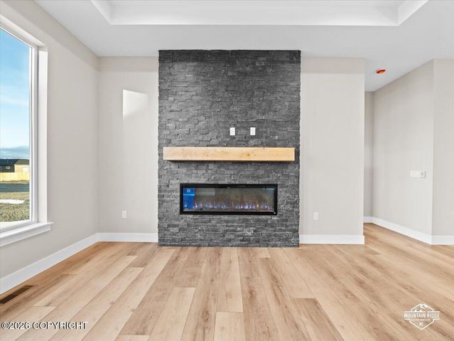 6675 E Gateway Drive, Palmer, AK 99645