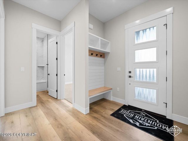 6675 E Gateway Drive, Palmer, AK 99645