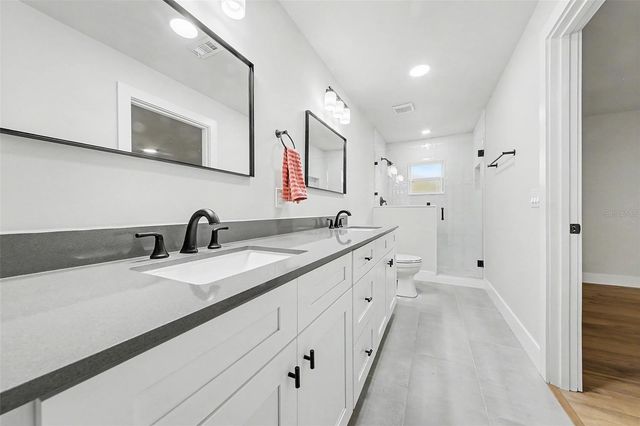 10604 WHITMAN CIRCLE, Orlando, FL 32821