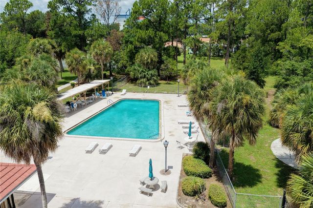 10604 WHITMAN CIRCLE, Orlando, FL 32821