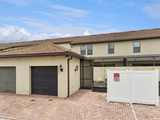 1909 MAJORCA DRIVE, Kissimmee, FL 34747