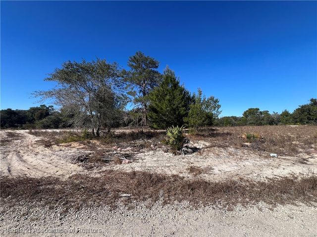 264 Lakeland Drive, Lake Placid, FL 33852