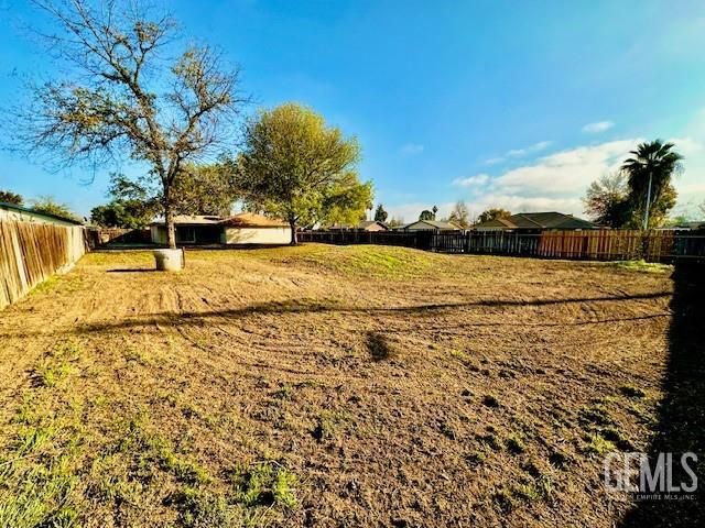 8837 Glenda Street, Bakersfield, CA 93307