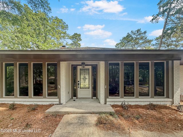 109 Park Lane, Brandon, MS 39047