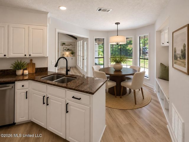 109 Park Lane, Brandon, MS 39047
