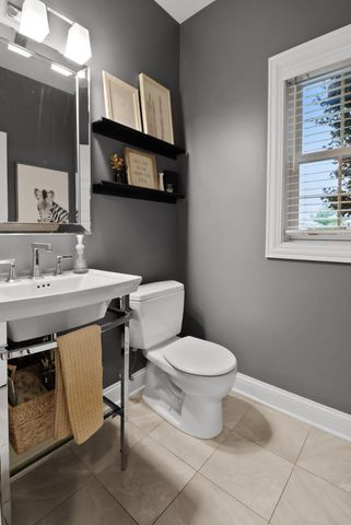 10230 Barbara Lane, Munster, IN 46321