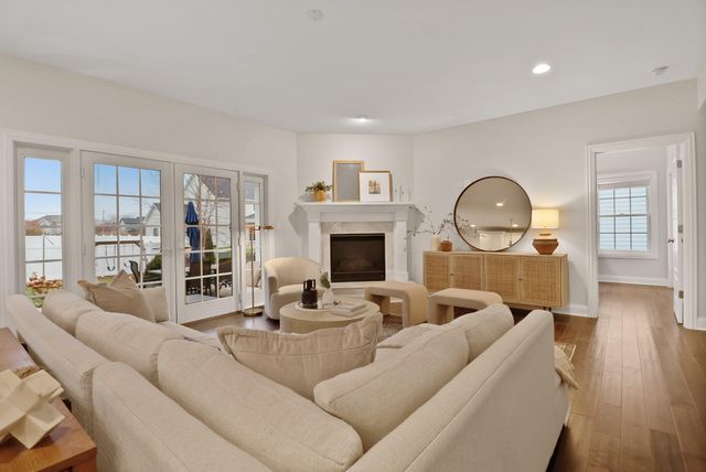 10230 Barbara Lane, Munster, IN 46321