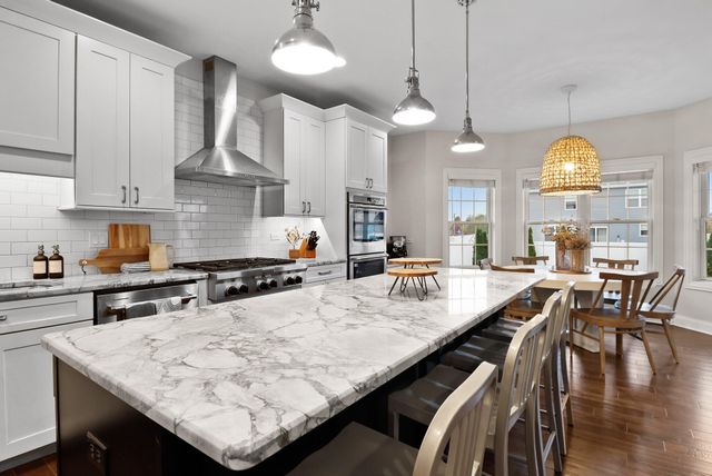 10230 Barbara Lane, Munster, IN 46321