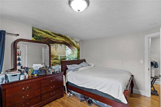690 Killingly Street, Johnston, RI 02919