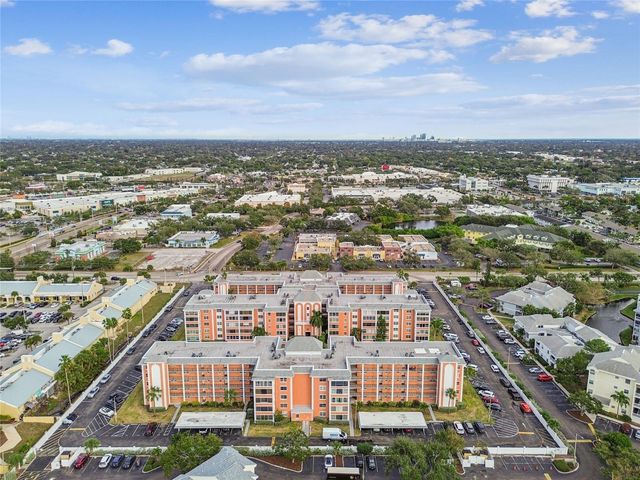 6800 20TH AVENUE N 504, St Petersburg, FL 33710