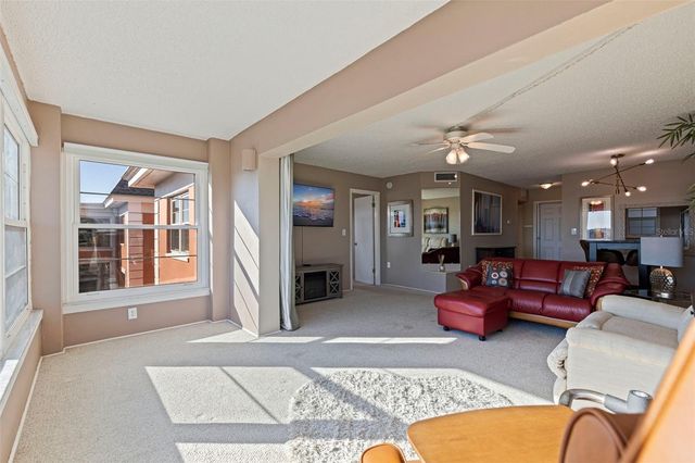 6800 20TH AVENUE N 504, St Petersburg, FL 33710