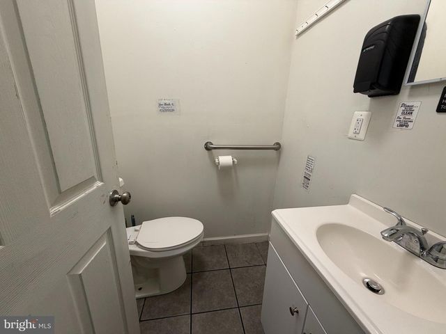 2101 REED ST, Philadelphia, PA 19146