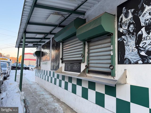 2101 REED ST, Philadelphia, PA 19146