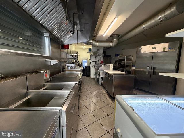 2101 REED ST, Philadelphia, PA 19146