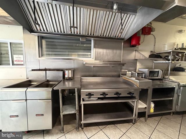 2101 REED ST, Philadelphia, PA 19146