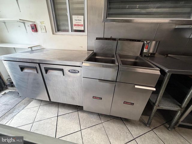 2101 REED ST, Philadelphia, PA 19146