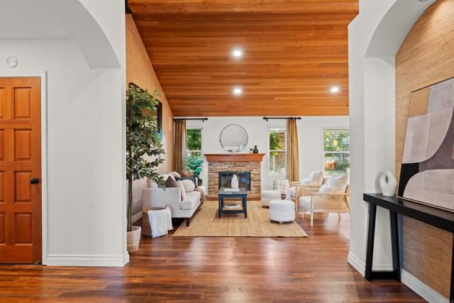 1062 Monterey Vista Way, Encinitas, CA 92024