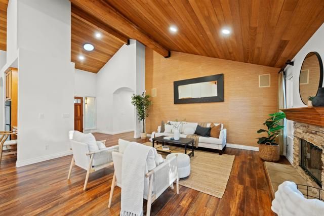 1062 Monterey Vista Way, Encinitas, CA 92024