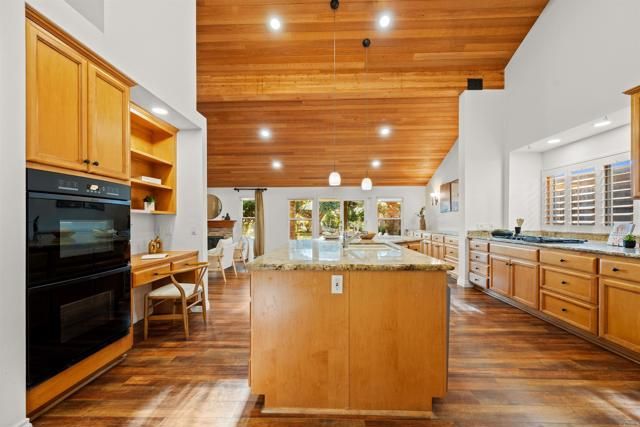 1062 Monterey Vista Way, Encinitas, CA 92024