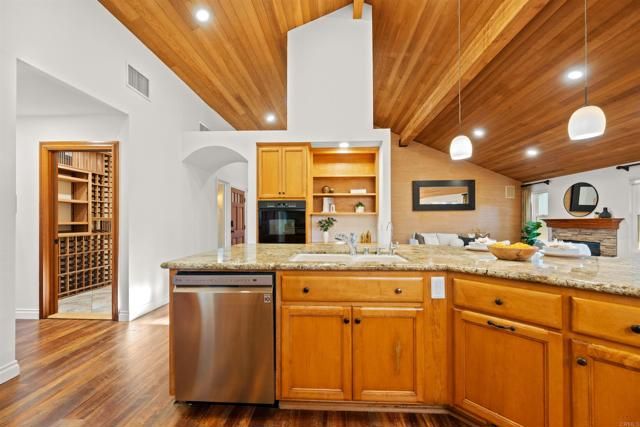 1062 Monterey Vista Way, Encinitas, CA 92024