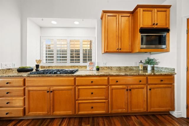 1062 Monterey Vista Way, Encinitas, CA 92024