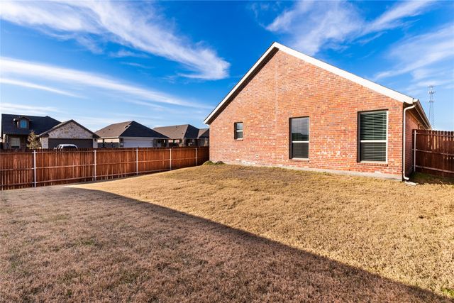 600 Blooming Glade, Lavon, TX 75166