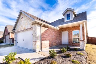 600 Blooming Glade, Lavon, TX 75166