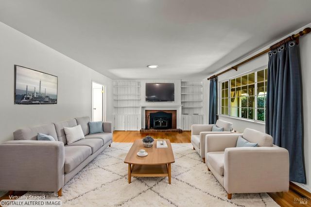 2608 W Pueblo Ave, Napa, CA 94558