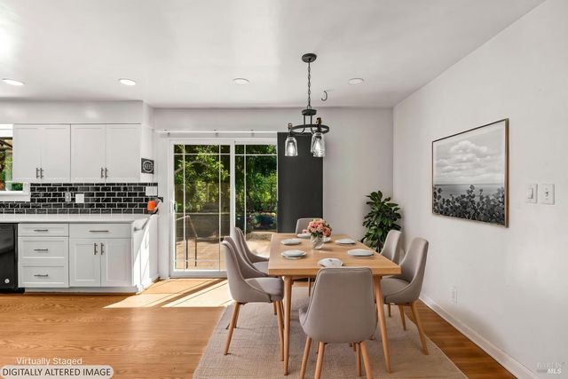 2608 W Pueblo Ave, Napa, CA 94558