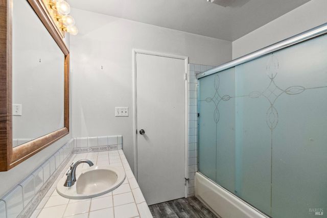 2608 W Pueblo Ave, Napa, CA 94558