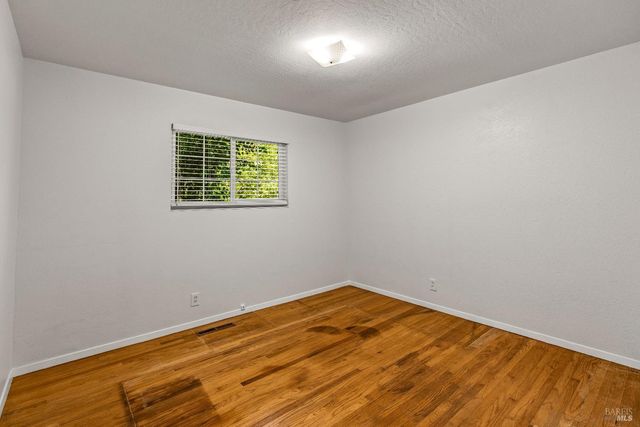 2608 W Pueblo Ave, Napa, CA 94558