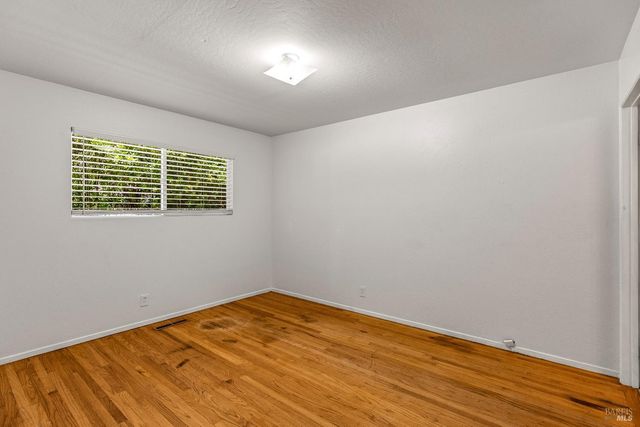 2608 W Pueblo Ave, Napa, CA 94558