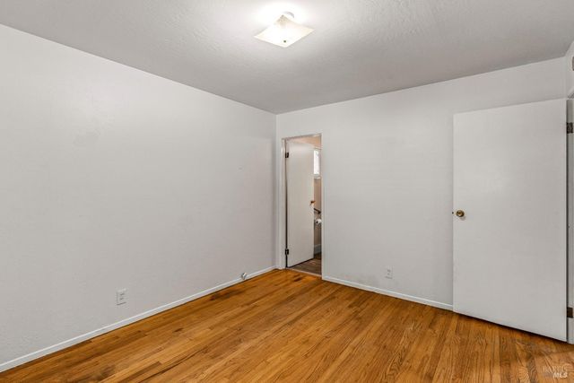 2608 W Pueblo Ave, Napa, CA 94558