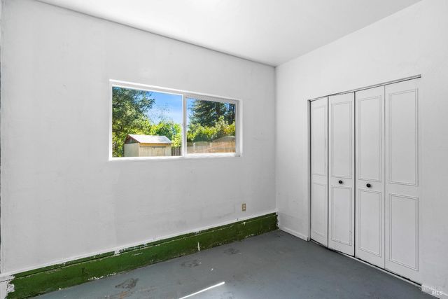 2608 W Pueblo Ave, Napa, CA 94558