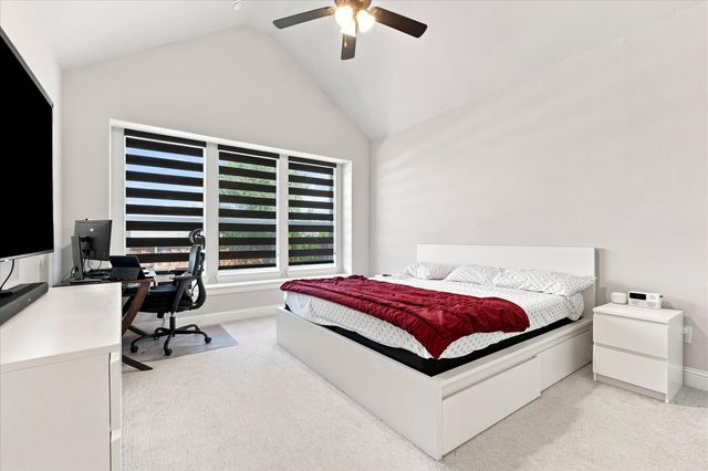 1104 Stallion Lane, Justin, TX 76247