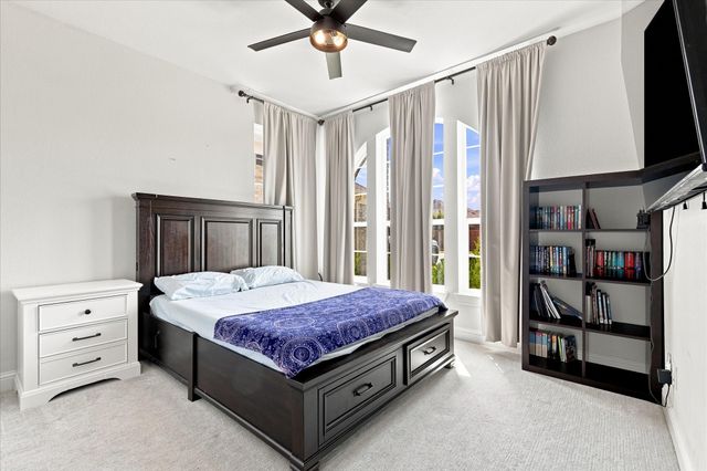 1104 Stallion Lane, Justin, TX 76247
