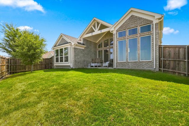 1104 Stallion Lane, Justin, TX 76247