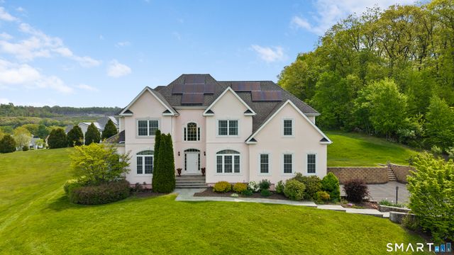 66 Wood Chase Lane, North Branford, CT 06471