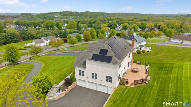 66 Wood Chase Lane, North Branford, CT 06471